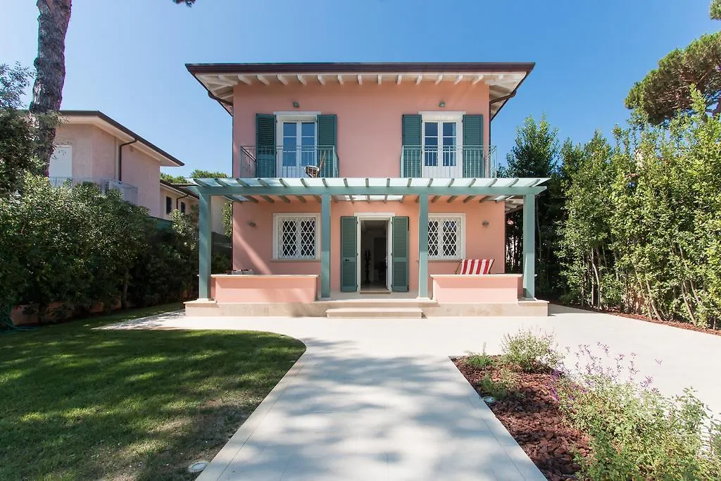 Holiday home Il Rifugio Villa Marina di Pietrasanta