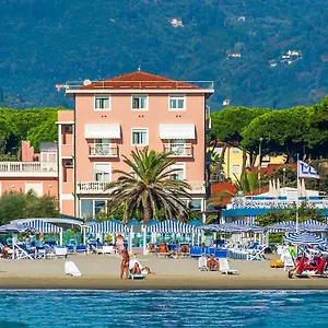 Happy Marina di Pietrasanta